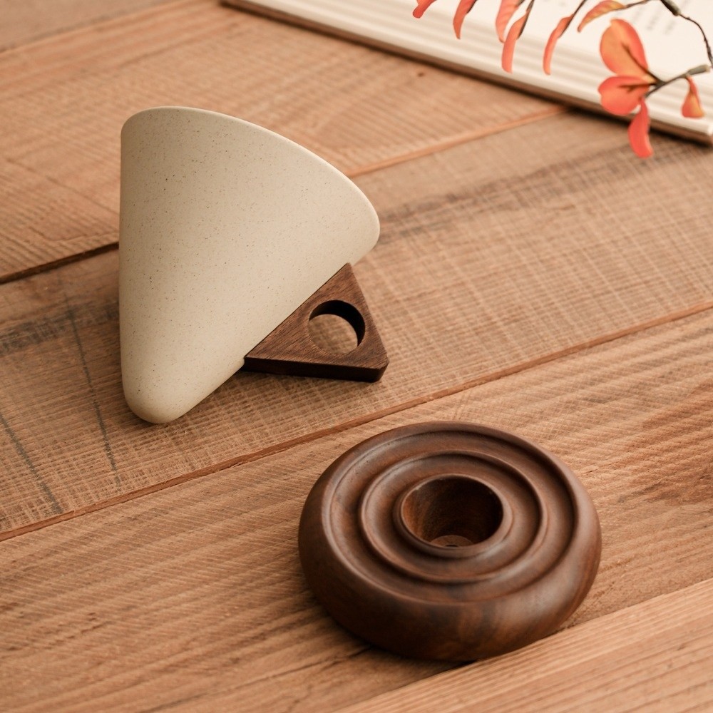 Coffee Tea Flask - Gruboziarnisty ceramiczny trójkątny kubek w kształcie